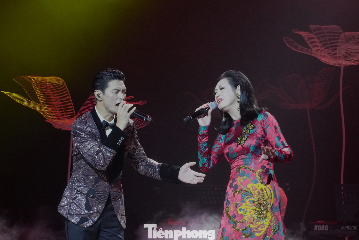 Trọng Bắc thổ lộ giữa nhạc sĩ Phạm Duy và anh có nhiều kỷ niệm khó quên. Trong sinh nhật lần thứ 91 của mình, nhạc sĩ Phạm Duy có bảo ông dự tính biên tập riêng cho Trọng Bắc một album với những ca khúc phù hợp với giọng của anh. Tiếc rằng người nhạc sĩ tài hoa này ra đi trước khi kịp thực hiện lời hứa. Trong đêm nhạc Đường tình ta đi, Trọng Bắc kết hợp ăn ý với danh ca Tuấn Ngọc, Ý Lan.