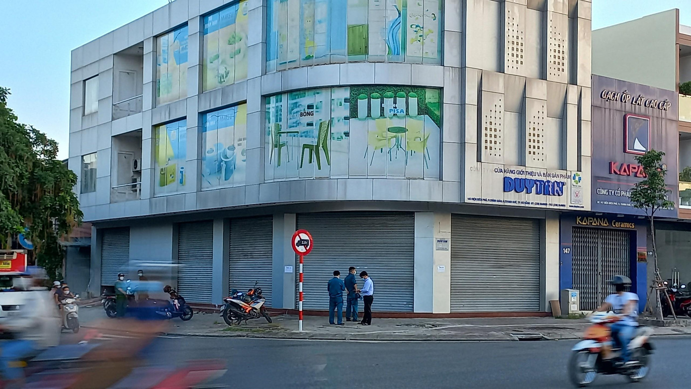 Công ty nhựa Duy Tân nơi bệnh nhân làm việc.