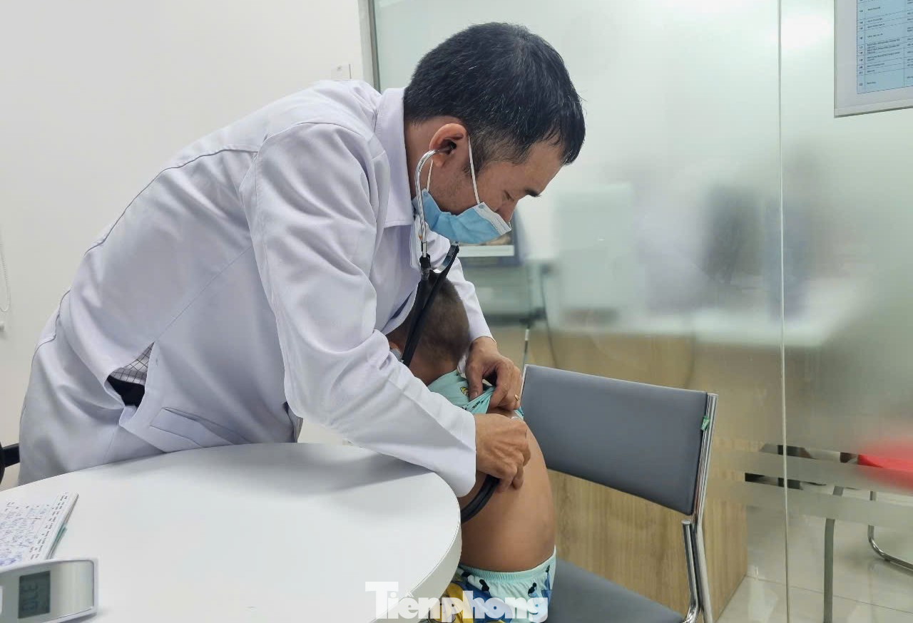 CDC lưu ý người dân đi tiêm chủng vắc xin đầy đủ trước tình hình bệnh sởi tăng nhanh. CDC lưu ý người dân đi tiêm chủng vắc xin đầy đủ trước tình hình bệnh sởi tăng nhanh.