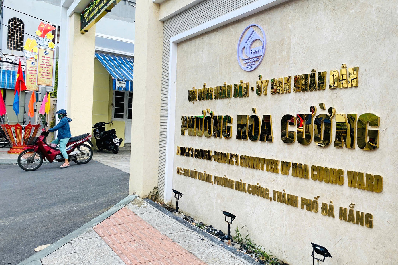 Sau sáp nhập, sắp xếp, Đà Nẵng có 23 phường, 70 xã và 1 đặc khu. Thành phố có diện tích tự nhiên hơn 11.800km2, là thành phố lớn nhất nước, dân số hơn 3 triệu người.