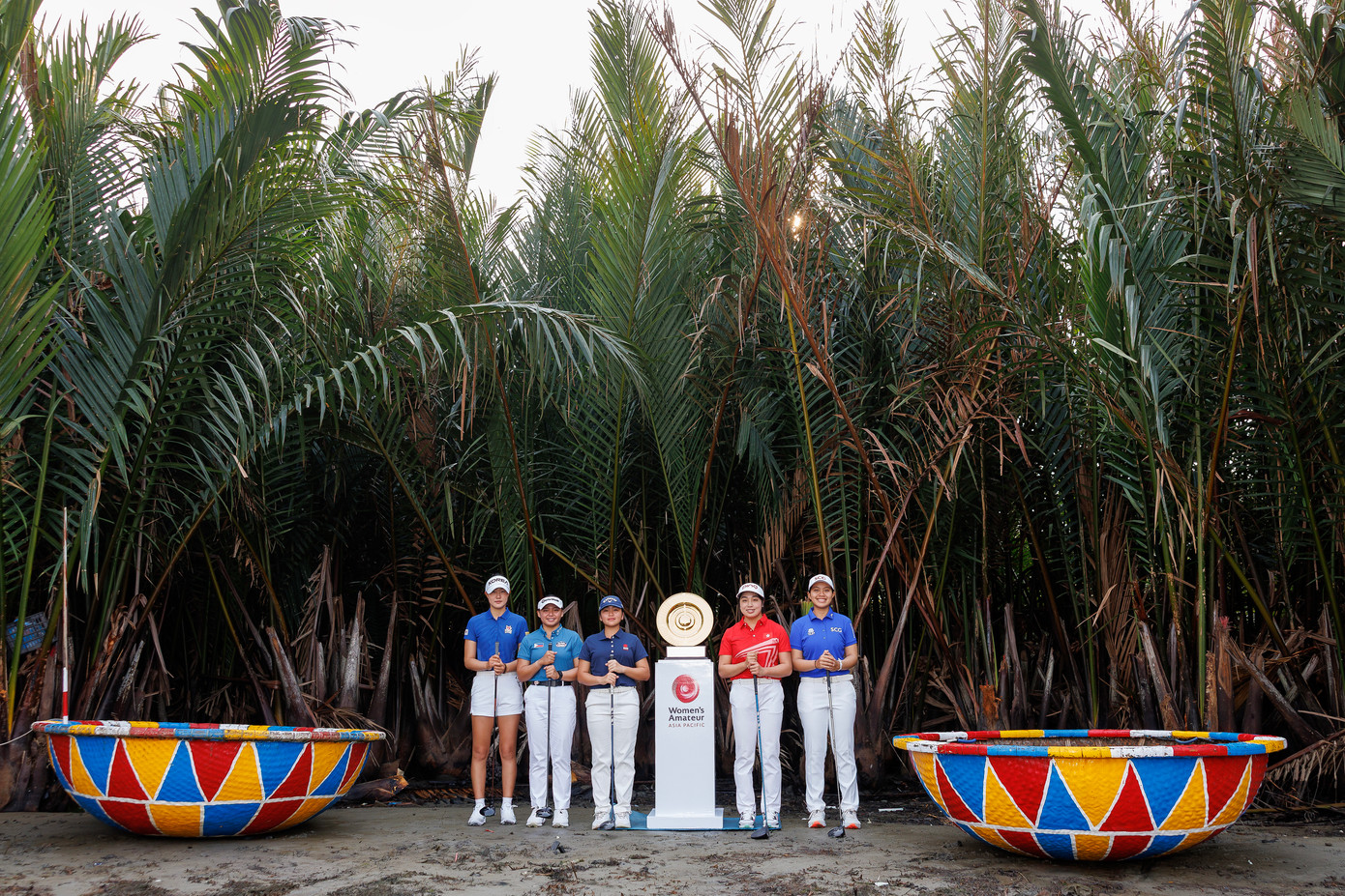 WAAP Championship 2025 diễn ra trên sân par71 thuộc Hoiana Shores Golf Club từ ngày 6 đến 9/3, quy tụ 94 vận động viên đến từ 24 quốc gia và vùng lãnh thổ. Đây là lần đầu giải được tổ chức tại Việt Nam.