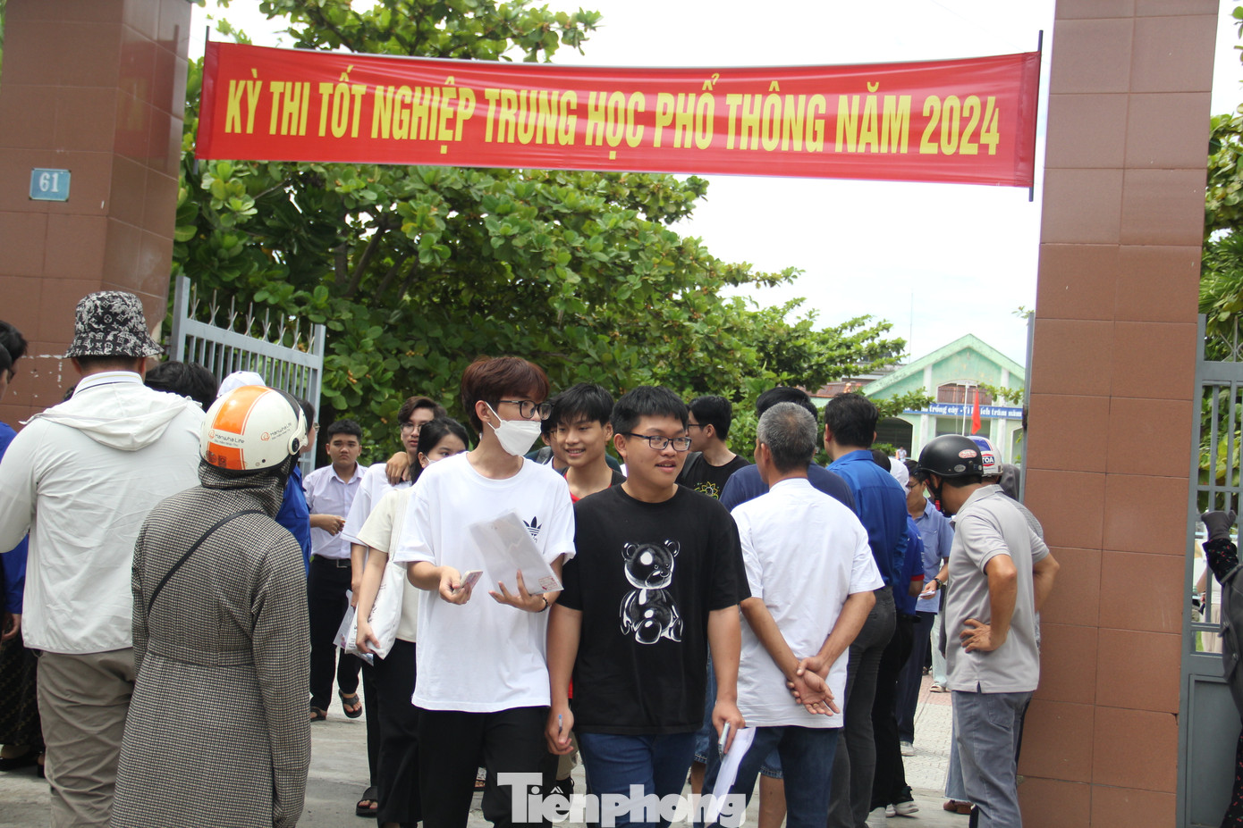 Môn thi khởi đầu suôn sẻ giúp các thí sinh có tâm lý thoải mái, bớt áp lực hơn để tiếp tục các buổi thi sau.