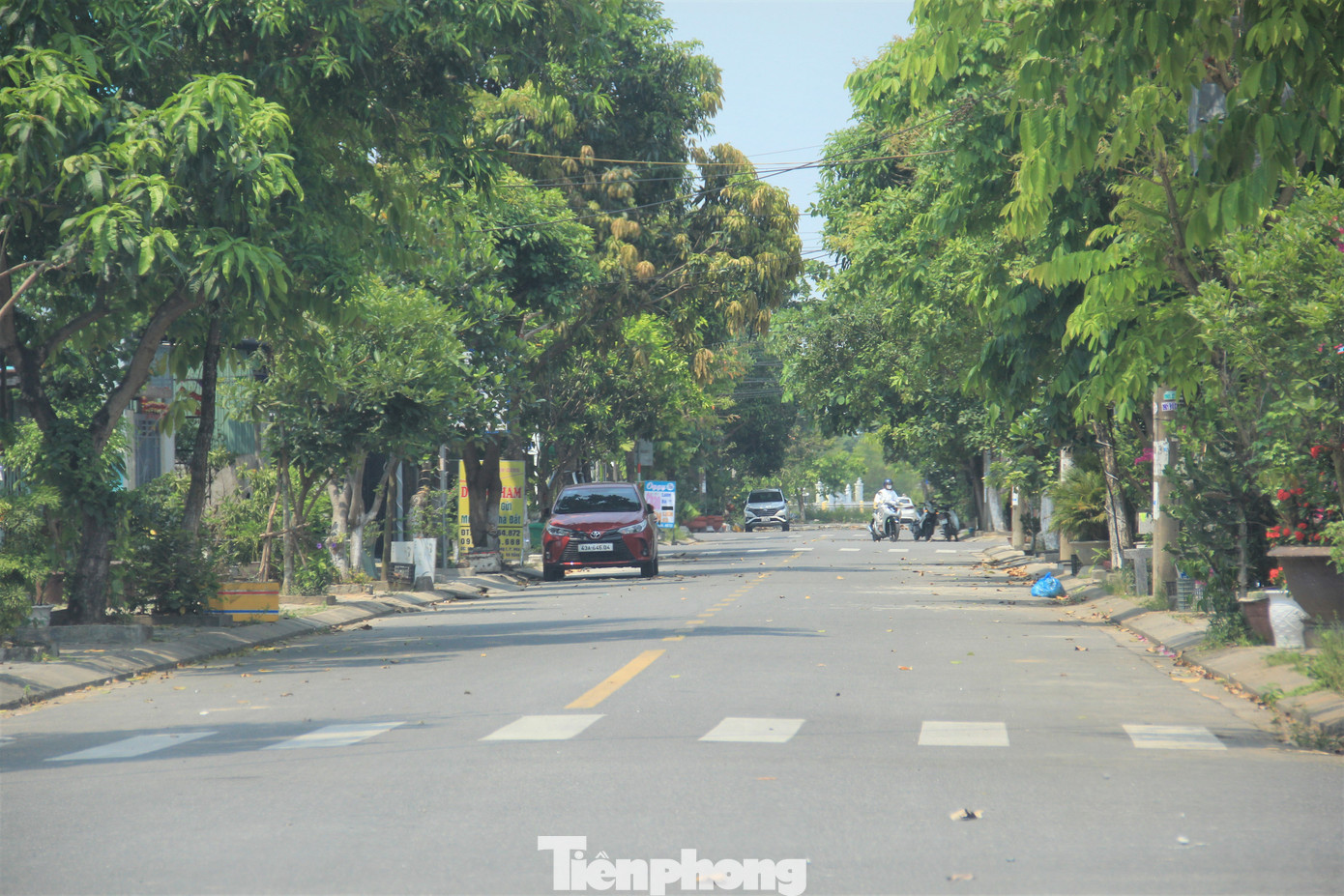 Một đoạn đường Lưu Trùng Dương yên bình, xanh mát. Ảnh: Thanh Trần.