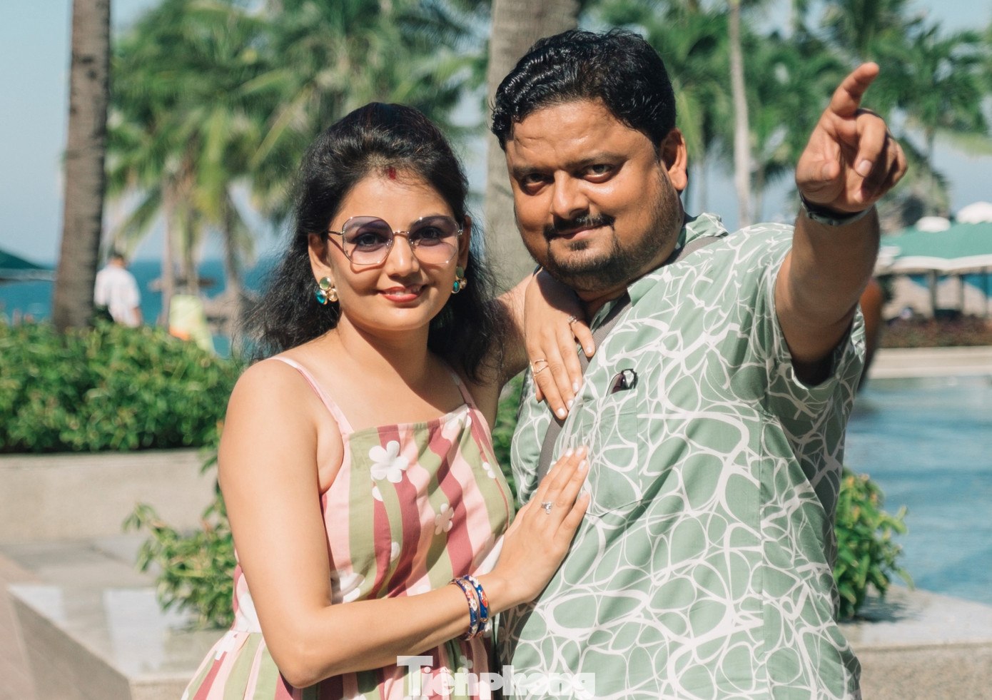 "Cuối tháng 10 này, đường bay Ahmedabad - Đà Nẵng đưa vào khai thác, với tuần suất 2 chuyến/tuần sẽ kết nối Đà Nẵng và Ấn Độ gần hơn, thuận tiện cho du khách di chuyển. Thành phố cũng đặt kỳ vọng đường bay này sẽ thu hút nhiều hơn nữa khách Ấn Độ”, Phó Giám đốc Sở Du lịch Đà Nẵng chia sẻ và nói thêm, một số doanh nghiệp du lịch trên địa bàn cũng dành nhiều ưu đãi cho những vị khách đầu tiên trên chuyến bay này.