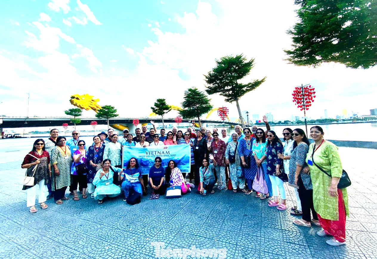 Các đơn vị lữ hành cho biết, khách Ấn Độ thường tới nhiều vào những tháng cuối năm cho đến đầu năm sau. Đây là thời điểm lý tưởng để các đoàn tổ chức tiệc cưới, hội thảo… Dù chưa có chuyến bay thẳng nhưng Đà Nẵng luôn là điểm đến khó có thể bỏ qua khi tới Việt Nam.