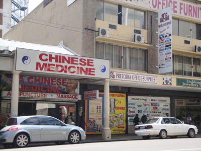 Dấu ấn Trung Quốc hiển hiện khắp thành phố