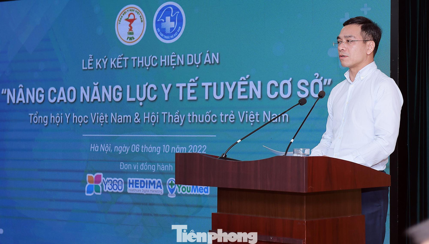 TS.Hà Anh Đức cho biết, y tế cơ sở là một trong những nội dung trọng tâm được Đảng, Nhà nước, Bộ Y tế hết sức quan tâm. Chương trình ký kết hợp tác lần này là hành động thiết thực nhằm nâng cao năng lực y tế cơ sở. Ảnh: Xuân Tùng TS.Hà Anh Đức cho biết, y tế cơ sở là một trong những nội dung trọng tâm được Đảng, Nhà nước, Bộ Y tế hết sức quan tâm. Chương trình ký kết hợp tác lần này là hành động thiết thực nhằm nâng cao năng lực y tế cơ sở. Ảnh: Xuân Tùng