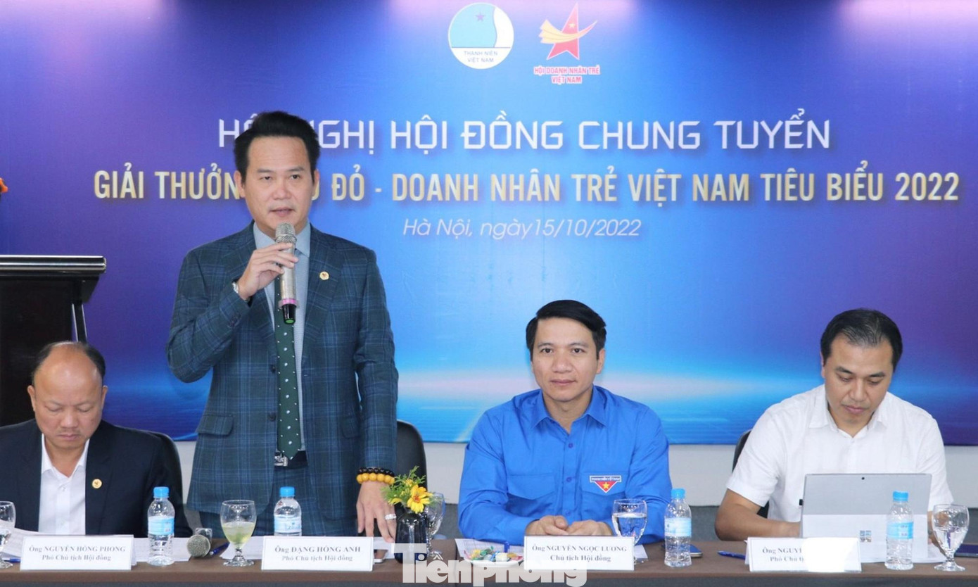 Anh Đặng Hồng Anh phát biểu tại hội nghị. Ảnh: BTC