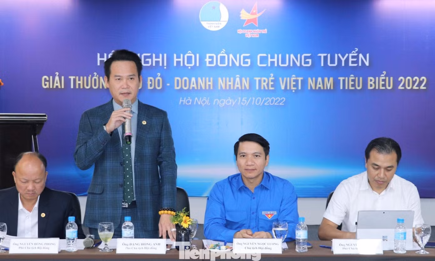 Anh Đặng Hồng Anh phát biểu tại hội nghị. Ảnh: BTC Anh Đặng Hồng Anh phát biểu tại hội nghị. Ảnh: BTC