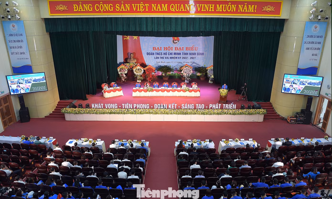 Phiên trọng thể Đại hội Đoàn tỉnh Ninh Bình. Ảnh: Xuân Tùng