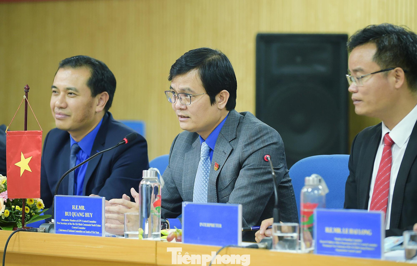 Anh Bùi Quang Huy đề nghị tổ chức Hội LHTN của hai nước sẽ ký kết thành công Thoả thuận hợp tác giai đoạn 2022 - 2027. Ảnh: Xuân Tùng