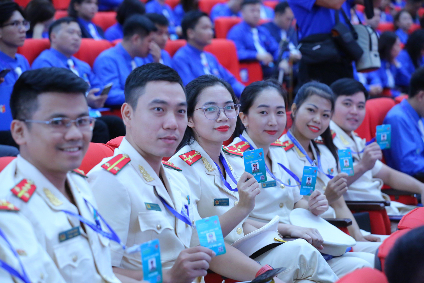 Thẻ đại biểu có mã QR để điểm danh, truy cập thông tin, văn kiện Đại hội.