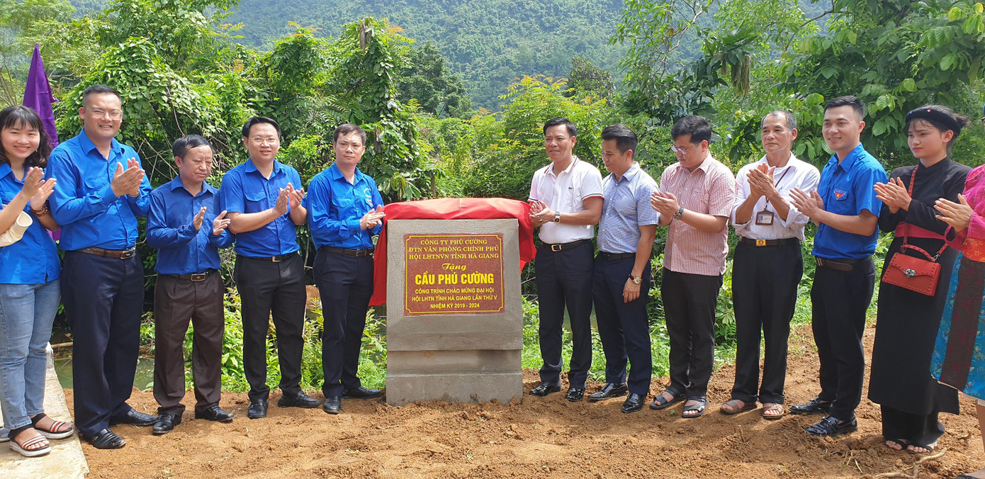 Toàn Đoàn Khối đã phối hợp xây dựng 30 cây cầu. Ảnh: BTC Toàn Đoàn Khối đã phối hợp xây dựng 30 cây cầu. Ảnh: BTC