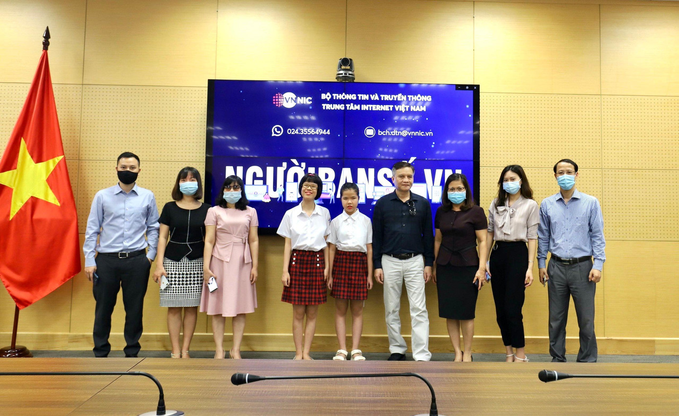 Ra mắt Website “biết nói” đầu tiên của thanh niên phát triển dành cho người khiếm thị. Ảnh: BTC Ra mắt Website “biết nói” đầu tiên của thanh niên phát triển dành cho người khiếm thị. Ảnh: BTC