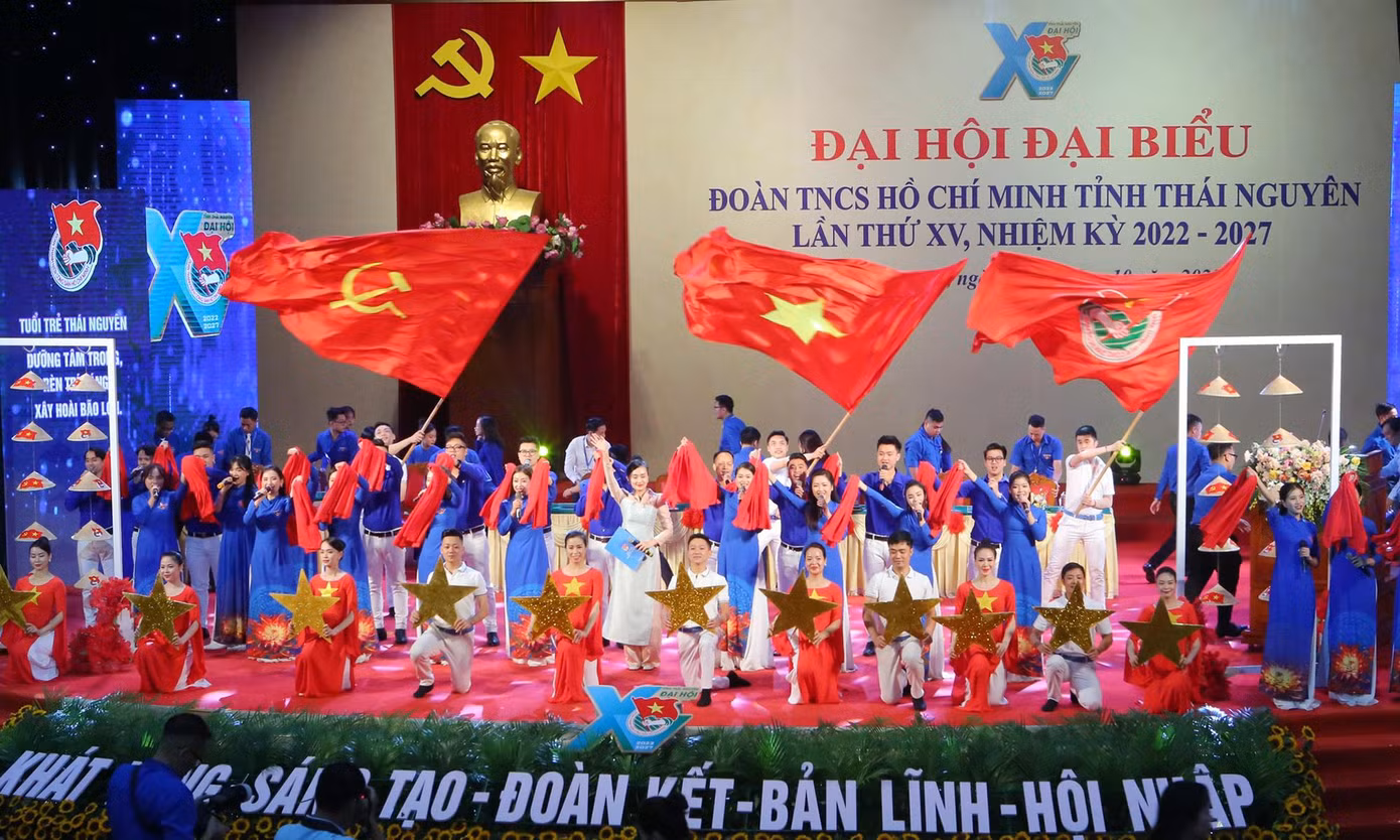 Ngày 11/10, tại Trung tâm Văn hóa tỉnh Thái Nguyên, Đại hội đại biểu Đoàn TNCS Hồ Chí Minh tỉnh Thái Nguyên lần thứ XV nhiệm kỳ 2022 - 2027 diễn ra phiên trọng thể. Ảnh: Trọng Tài