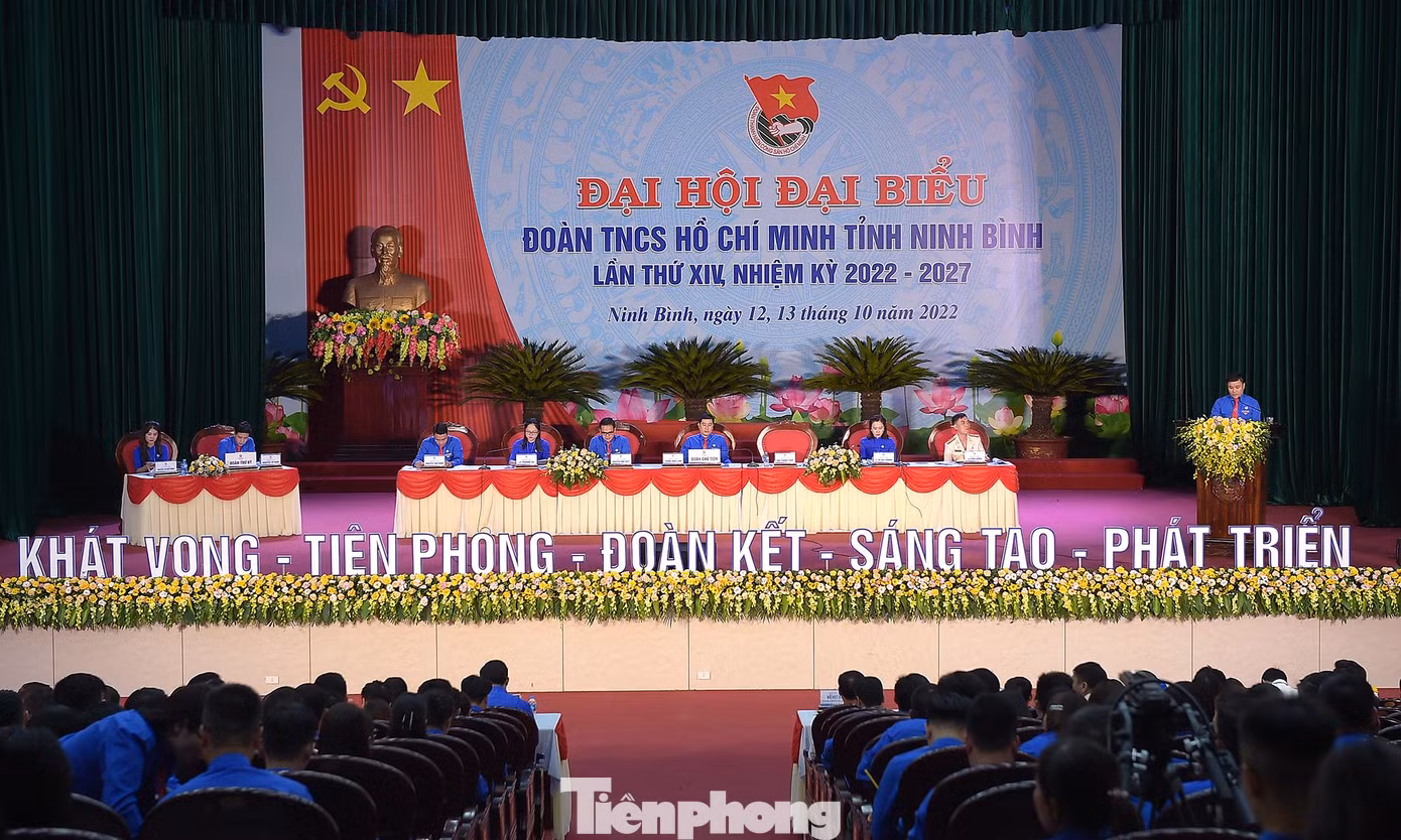 Phiên thứ nhất Đại hội Đoàn tỉnh Ninh Bình lần thứ XIV. Ảnh: Xuân Tùng