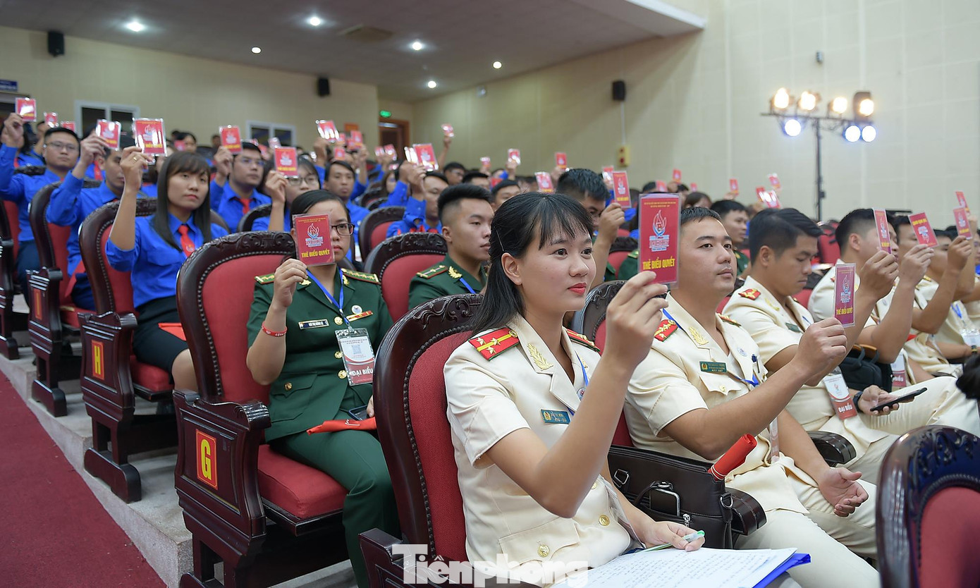 Các đại biểu biểu quyết các nội dung tại Đại hội. Ảnh: Xuân Tùng Các đại biểu biểu quyết các nội dung tại Đại hội. Ảnh: Xuân Tùng