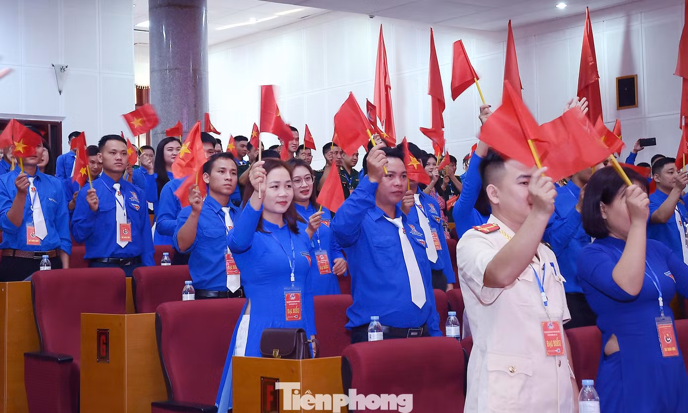 Chương trình văn nghệ tạo không khí sôi động phiên trọng thể Đại hội. Ảnh: Xuân Tùng Chương trình văn nghệ tạo không khí sôi động phiên trọng thể Đại hội. Ảnh: Xuân Tùng