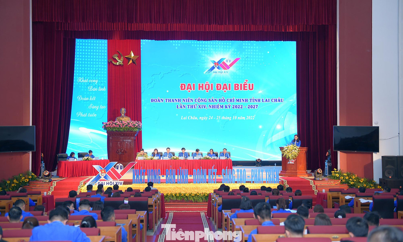 Phiên thứ nhất Đại hội Đoàn tỉnh Lai Châu lần thứ XIV. Ảnh: Xuân Tùng Phiên thứ nhất Đại hội Đoàn tỉnh Lai Châu lần thứ XIV. Ảnh: Xuân Tùng