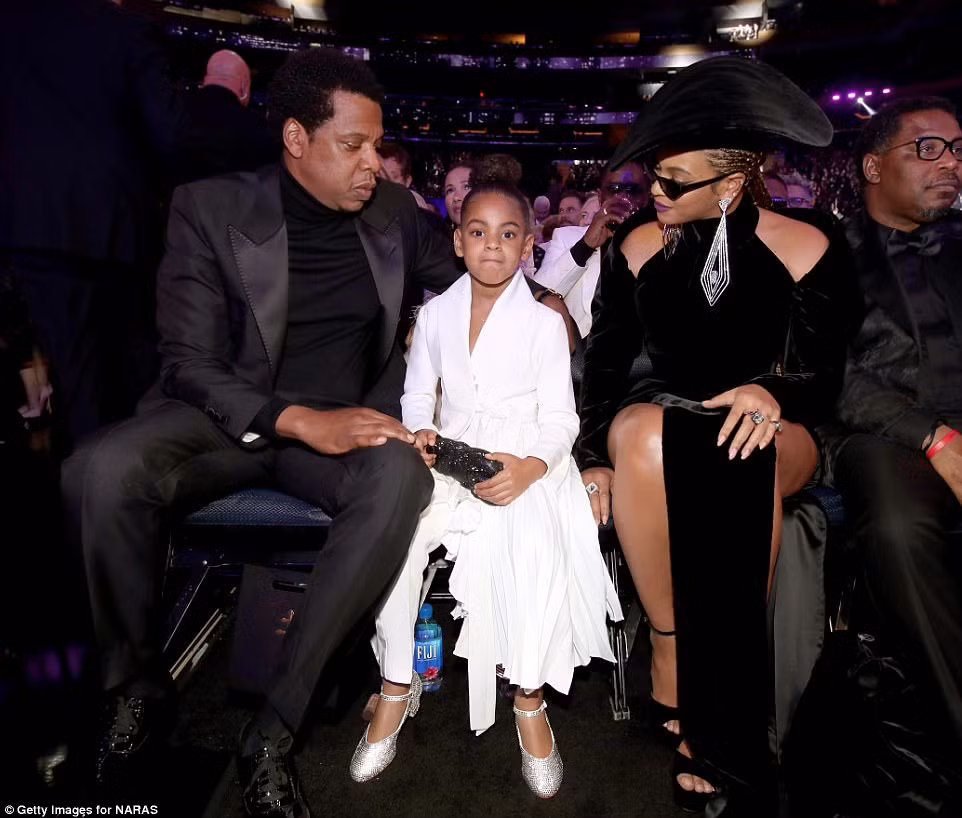 Con gái 6 tuổi nhà Beyonce gây ‘sốt’ với cử chỉ ‘bà cụ non’ ảnh 8