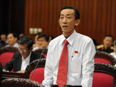 Tiến sỹ Trần Hoàng Ngân