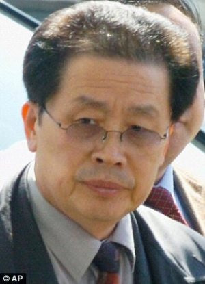 Chang Sung-taek, nhân vật được phương Tây phỏng đoán sẽ hỗ trợ ông Kim Jong-un trong thời gian đầu cầm quyền