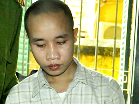 Đối tượng Tuấn Anh tại cơ quan điều tra. Ảnh: Bưu điện Việt Nam Đối tượng Tuấn Anh tại cơ quan điều tra