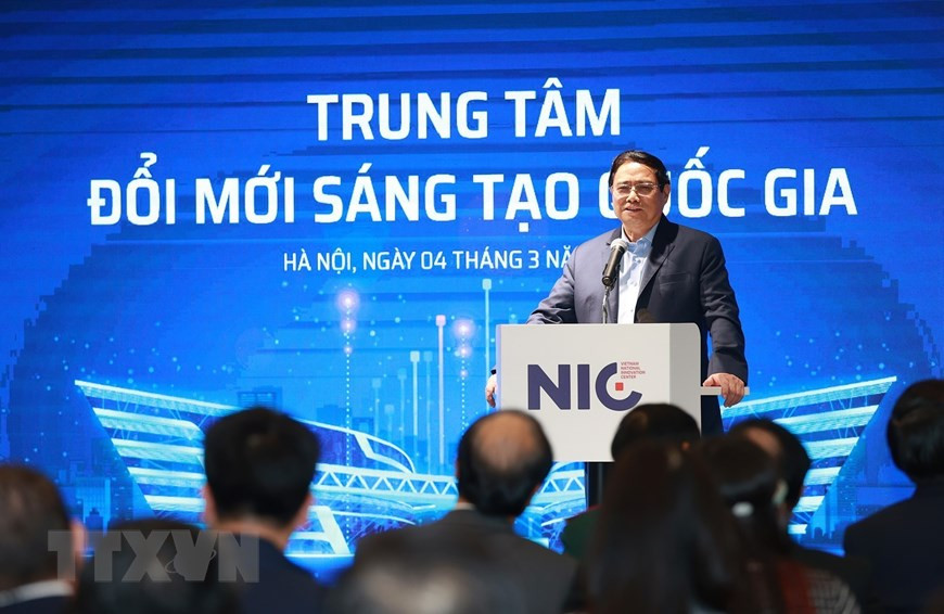 Thủ tướng Phạm Minh Chính thăm, làm việc tại NIC (ảnh: TTXVN). Thủ tướng Phạm Minh Chính thăm, làm việc tại NIC (ảnh: TTXVN).