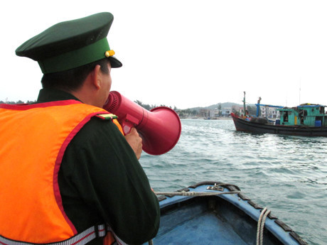 Sẵn sàng huy động trực thăng chống bão số 4 ảnh 2