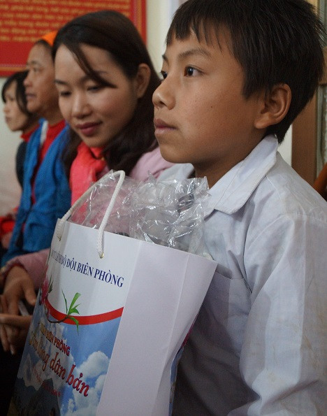 Sâu lắng tình quân dân ảnh 3