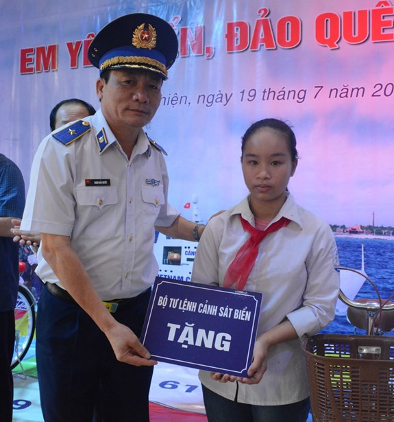 'Em yêu biển, đảo quê hương' ảnh 2