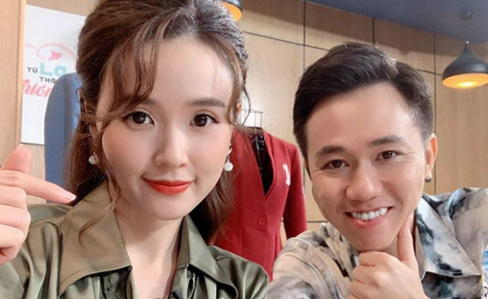 Anh Đức cũng được dự đoán sẽ góp mặt tại đám cưới lần này. Từng được đẩy thuyền nhiệt tình với Midu thế nhưng giờ đây cả hai đều chuẩn bị có hạnh phúc của riêng mình.