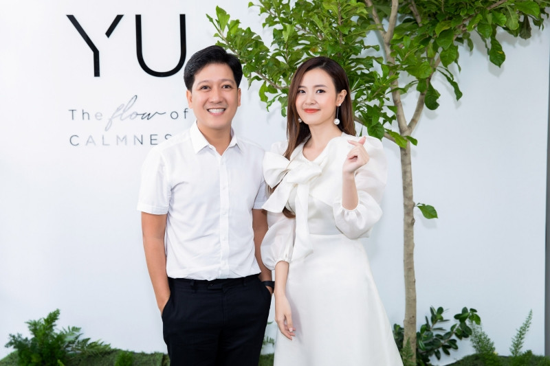 Trường Giang cũng là người anh yêu thương của Midu. Khán giả cho rằng, trước sự thân thiết đó, vợ chồng Mười Khó chắc chắn sẽ xuất hiện tại đám cưới nữ diễn viên.