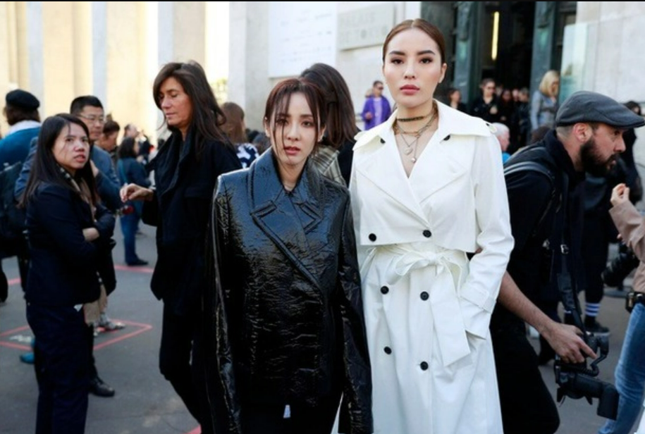 Vẻ ngoài sang chảnh chẳng kém cạnh Sandara Park (2NE1) của Hoa hậu Kỳ Duyên.