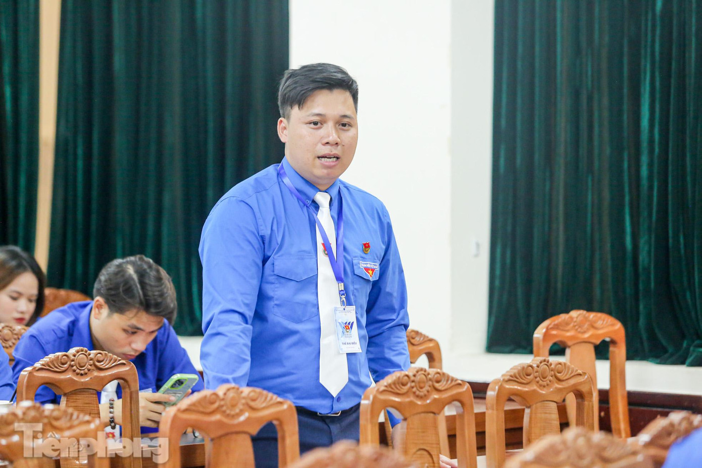 Anh Vũ Gia Dân, Bí thư Chi đoàn cơ sở Văn phòng Trung ương Đoàn chia sẻ, cần nâng cao chất lượng công tác giáo dục chính trị, bảo vệ nền tảng tư tưởng; tham mưu những giải pháp mang tính tích hợp, nâng cao giáo dục truyền thống và phát triển công nghệ; phát huy vai trò của báo chí và đội ngũ phóng viên.