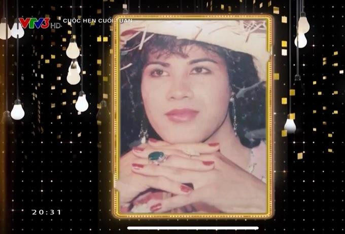 Vai diễn giả gái - một trong những vai diễn đầu đời của Quyền Linh (Ảnh: Chụp màn hình).