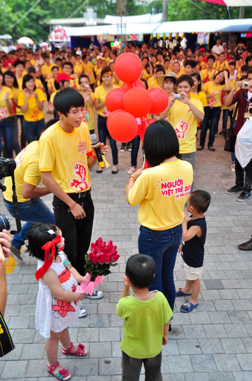 Màn tỏ tình bất ngờ và lãng mạn của cặp đôi Hải Đường - Vân Anh