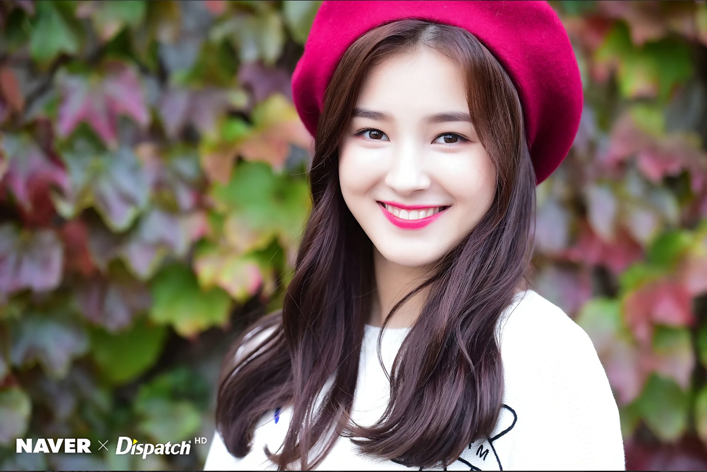 Người đẹp 10X có dung mạo nổi bật ở dàn thần tượng nữ thế hệ thứ ba. Tuy nhiên vì không xuất phát từ công ty lớn và danh tiếng nhóm Momoland ở mức trung bình khá, Nancy chỉ bật lên một thời gian ngắn và chìm dần. Người đẹp 10X có dung mạo nổi bật ở dàn thần tượng nữ thế hệ thứ ba. Tuy nhiên vì không xuất phát từ công ty lớn và danh tiếng nhóm Momoland ở mức trung bình khá, Nancy chỉ bật lên một thời gian ngắn và chìm dần.