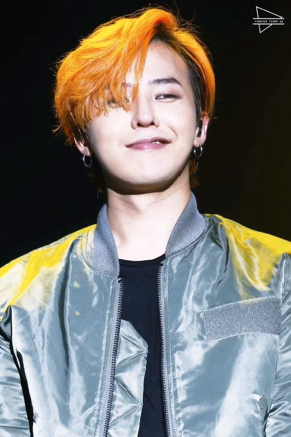 Từ trái sang, Kai (EXO), nhà sản xuất âm nhạc Teddy Park và G-Dragon (Big Bang) đều dính tin hẹn hò Jennie (BlackPink). Từ trái sang, Kai (EXO), nhà sản xuất âm nhạc Teddy Park và G-Dragon (Big Bang) đều dính tin hẹn hò Jennie (BlackPink).