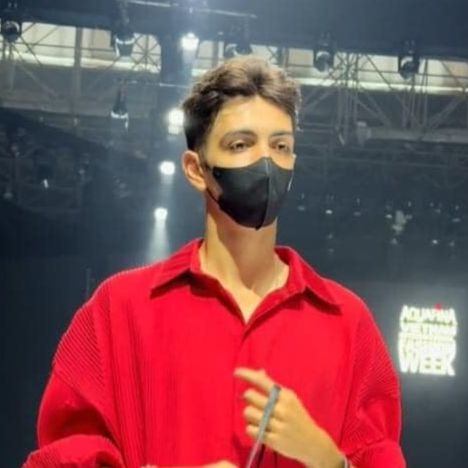 Rufino Aybar tại sự kiện thời trang sau khi chị gái bị bắt.