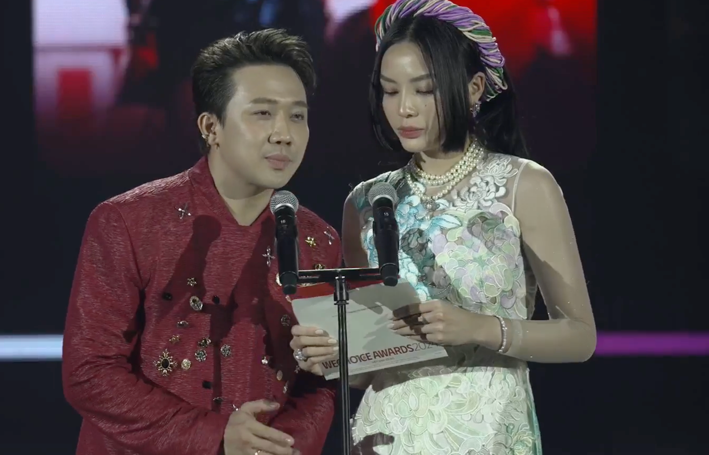 Trấn Thành bị chỉ trích khi gọi áo dài là quốc phục.