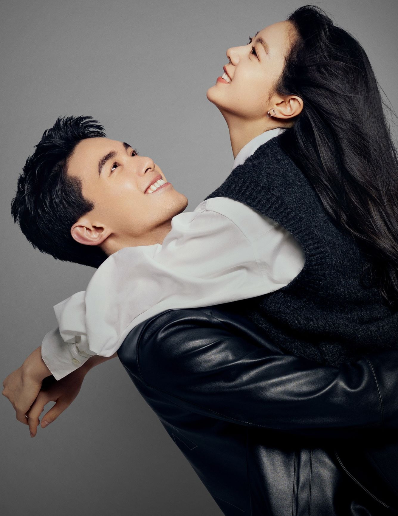 Ngô Lỗi và Triệu Kim Mạch.