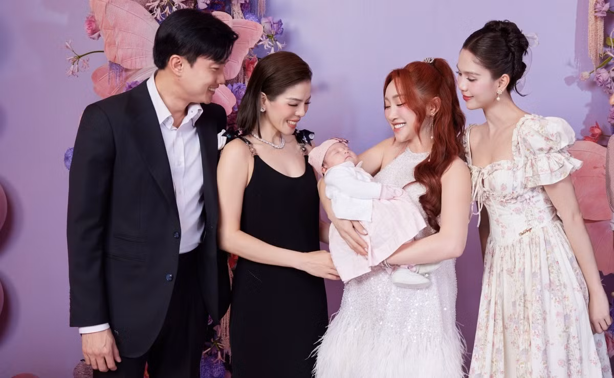 Dàn sao có mặt trong bữa tiệc con gái Gia Linh của Chi Bảo.