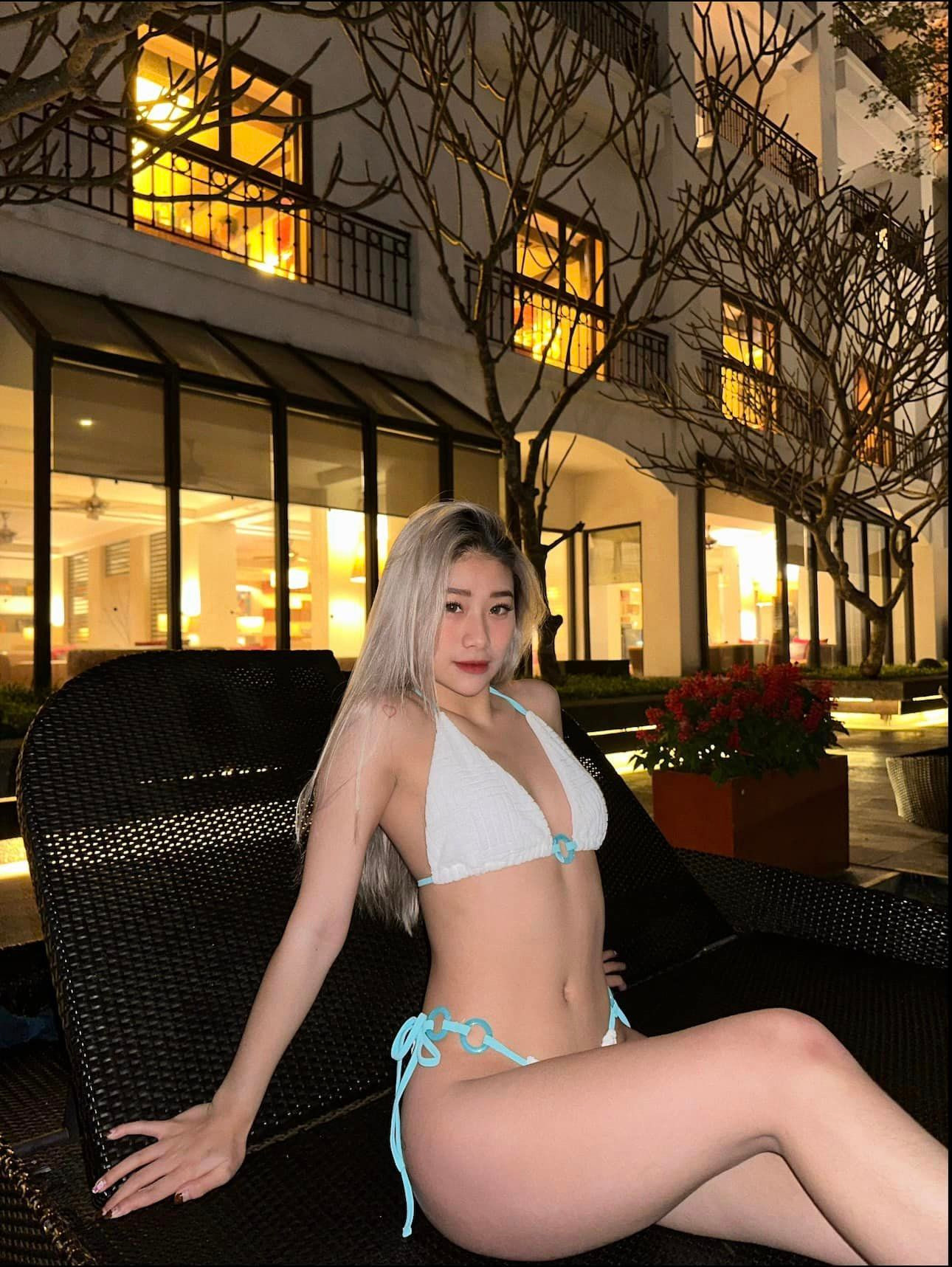 Như Phương hút mắt trong những bộ bikini gợi cảm. Như Phương hút mắt trong những bộ bikini gợi cảm.
