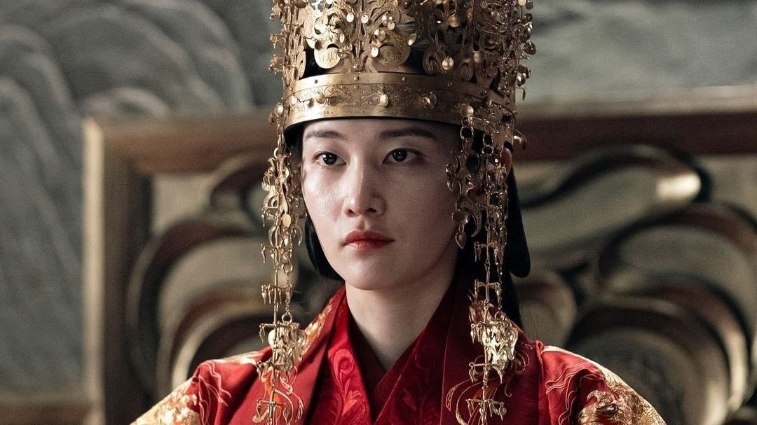 Queen Woo gây sốc vì có quá nhiều ảnh nóng. Queen Woo gây sốc vì có quá nhiều ảnh nóng.