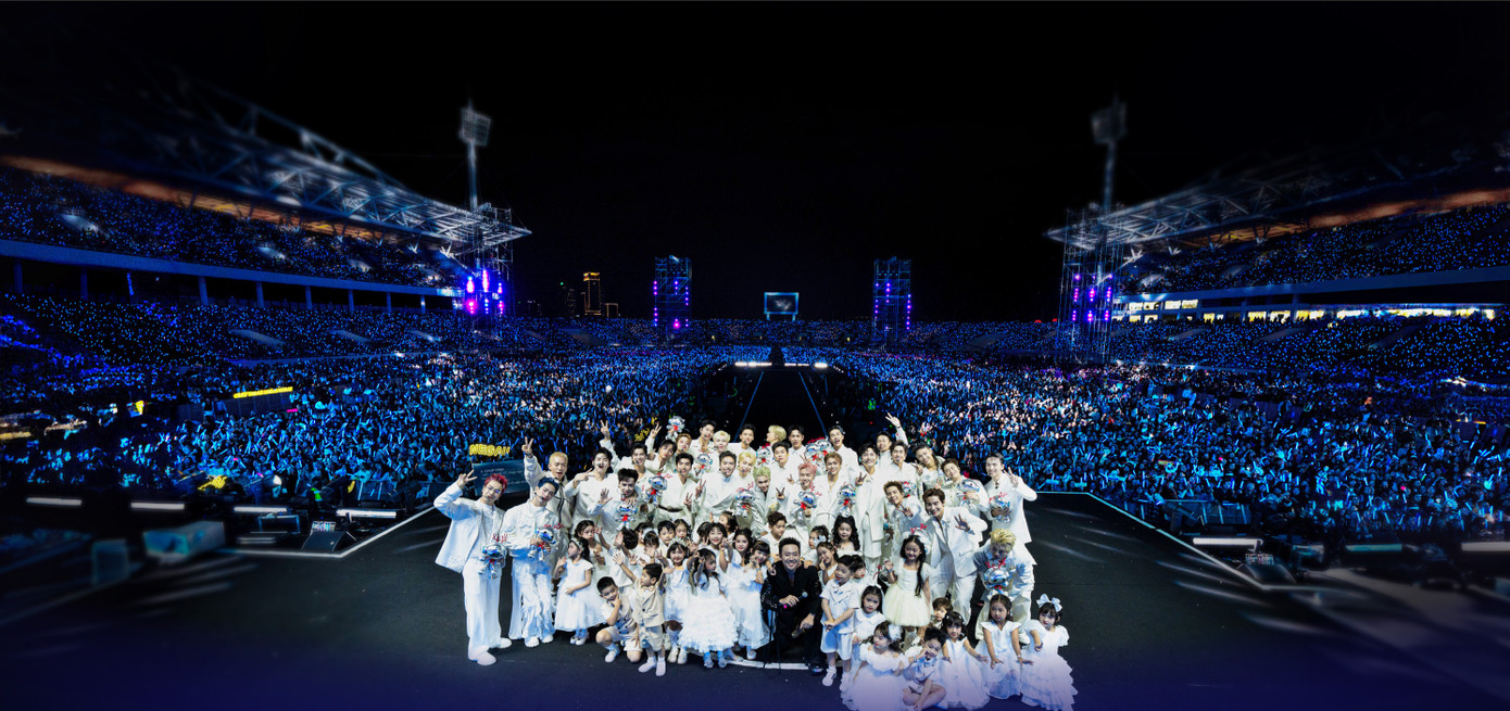 Những hình ảnh ấn tượng trong concert Anh trai say hi tại Hà Nội.