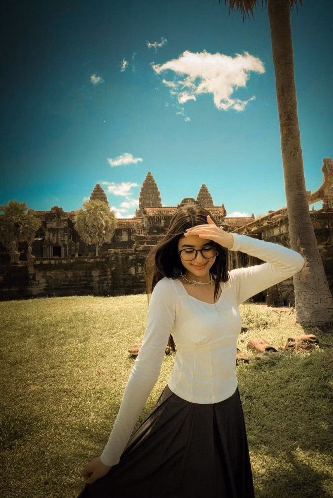 Sinh năm 2012, cô là chắt gái của cố Norodom Sihanouk, cựu quốc vương Campuchia. Ảnh: Jnnardm/Instagram.