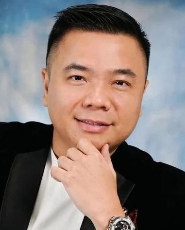 Đạo diễn Nhất Trung muốn có cơ hội xin lỗi Trường Giang. Đạo diễn Nhất Trung muốn có cơ hội xin lỗi Trường Giang.