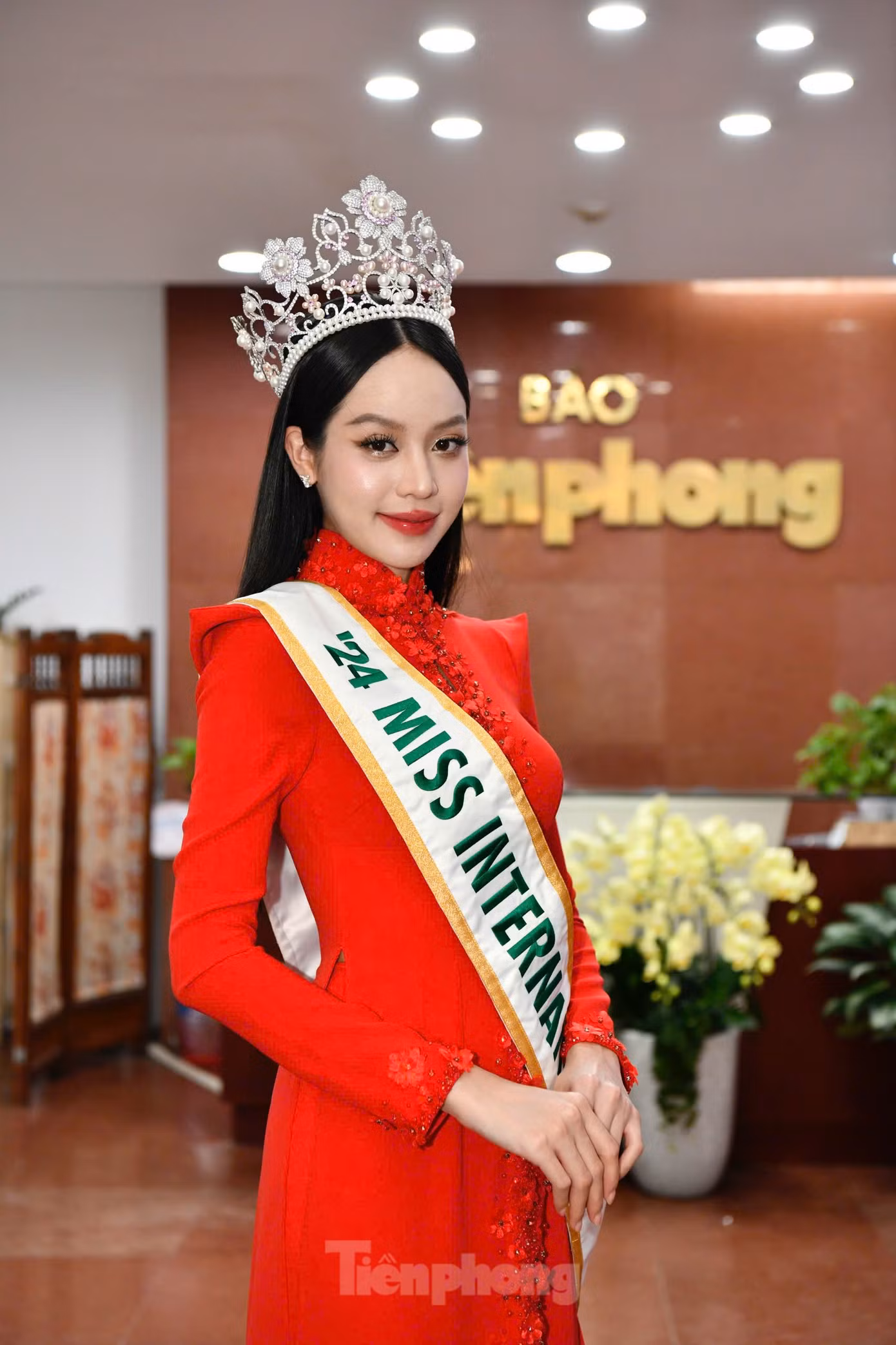 Hoa hậu Thanh Thủy tại trụ sở báo Tiền Phong tại Hà Nội. Ảnh: Trọng Tài.