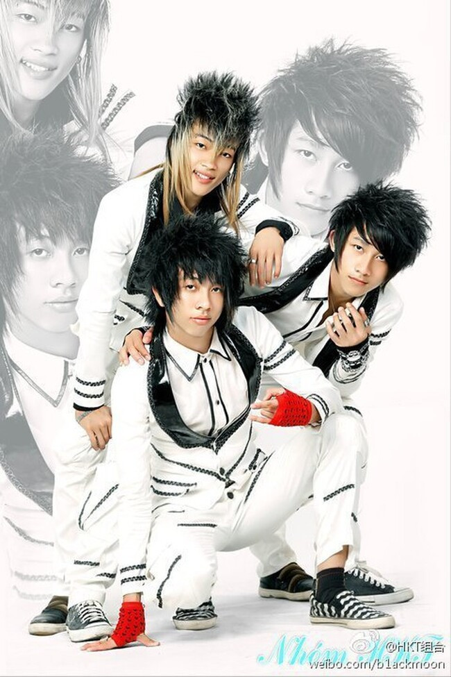 HKT tề tựu trong đám cưới của TiTi (vest trắng). HKT tề tựu trong đám cưới của TiTi (vest trắng).